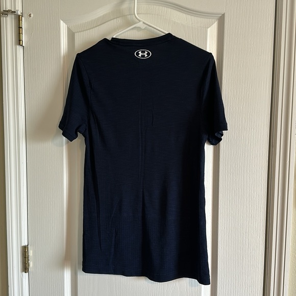 Men’s Small Under Armour Navy Blue Seamless Tee - Picture 4 of 4